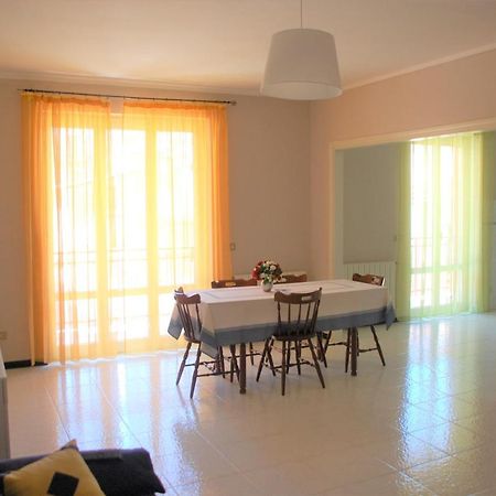 Appartamento "Rina Centro Sicilia" Pietraperzia Buitenkant foto