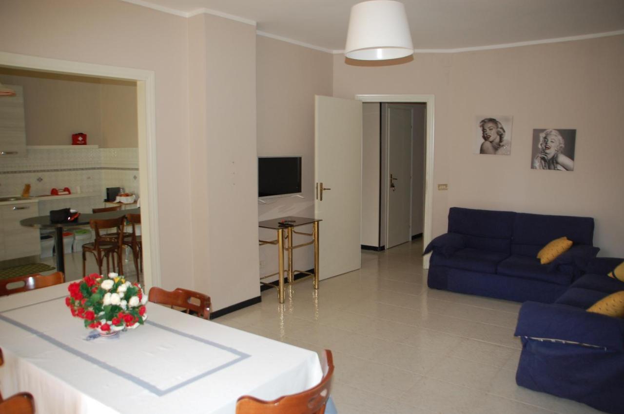 Appartamento "Rina Centro Sicilia" Pietraperzia Buitenkant foto
